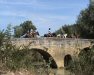 Petit pont pointu.
